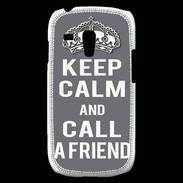Coque Samsung Galaxy S3 Mini Keep Calm Call friend Gris