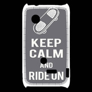 Coque Sony Xperia Typo Keep Calm Ride on Gris