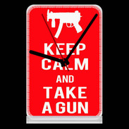 Pendule de bureau Keep Calm Take a gun Rouge