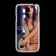 Coque Samsung Galaxy S4mini Charmante brune avec casquette rouge