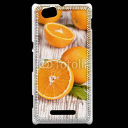 Coque Sony Xperia M Belles oranges sur fond en bois