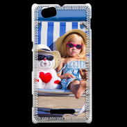 Coque Sony Xperia M Petite fille avec bonhomme de neige a la plage