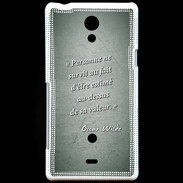 Coque Sony Xperia T Survie valeur Vert Citation Oscar Wilde