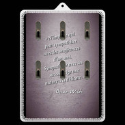 Porte clés Sympathiser Violet Citation Oscar Wilde