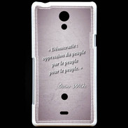 Coque Sony Xperia T Démocratie Rose Citation Oscar Wilde