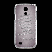 Coque Samsung Galaxy S4mini Enfants parents Violet Citation Oscar Wilde