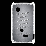 Coque Sony Xperia Typo La musique Noir Citation Oscar Wilde
