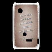 Coque Sony Xperia Typo La musique Rouge Citation Oscar Wilde