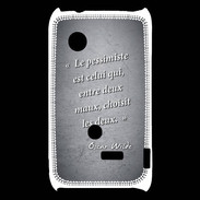 Coque Sony Xperia Typo Pessimiste Noir Citation Oscar Wilde