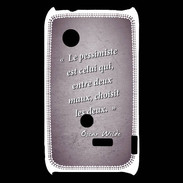 Coque Sony Xperia Typo Pessimiste Violet Citation Oscar Wilde