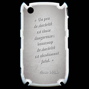 Coque Blackberry 8520 Sincérité fatale Gris Citation Oscar Wilde
