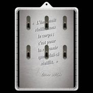 Porte clés Ame nait Gris Citation Oscar Wilde