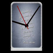 Pendule de bureau Avis gens Bleu Citation Oscar Wilde