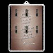 Porte clés Gens attrayants Rouge Citation Oscar Wilde