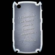 Coque Blackberry 8520 Incertitude amour Bleu Citation Oscar Wilde