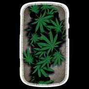 Coque Blackberry Bold 9900 Feuilles de cannabis 50