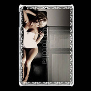 Coque iPadMini femme sexy canapé 2