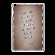 Coque iPadMini Avis gens Rouge Citation Oscar Wilde
