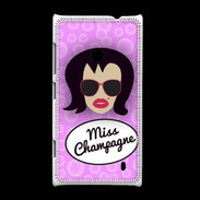 Coque Nokia Lumia 520 Miss Champagne Brune