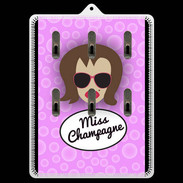 Porte clés Miss Champagne Chatain