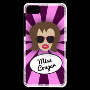 Coque Blackberry Z10 Miss Cougar Chatain