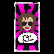 Coque HTC Windows Phone 8S Miss Fashion Chatain