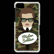 Coque Blackberry Z10 Mister Soldier Chatain