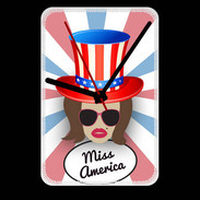 Grande pendule murale Miss USA Chatain