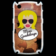 Coque Blackberry 8520 Miss Guadeloupe Blonde