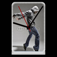 Pendule de bureau Break dancer 1
