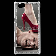 Coque Sony Xperia M Homme sous escarpin 2