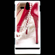 Coque Sony Xperia U Escarpins rouges et perles