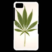 Coque Blackberry Z10 Feuille de cannabis 3