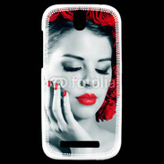 Coque HTC One SV Vernis rouge et roses esthétisme