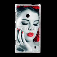 Coque Nokia Lumia 520 Vernis rouge et roses esthétisme