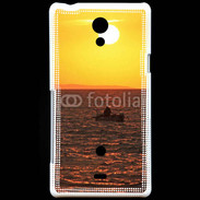 Coque Sony Xperia T Levé de soleil et bateau de pêche en mer