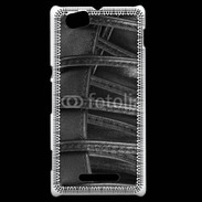 Coque Sony Xperia M lacets cuir