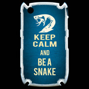 Coque Blackberry 8520 Keep Calm and Be a Snake bleu