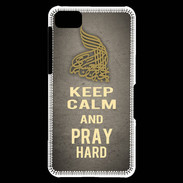 Coque Blackberry Z10 Keep Calm and Pray Muslim Gris