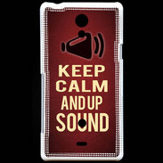 Coque Sony Xperia T Keep Calm and Up Sound Rouge