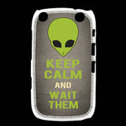 Coque Blackberry Curve 9320 Keep Calm and Wait Alien Gris