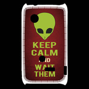Coque Sony Xperia Typo Keep Calm and Wait Alien Rouge