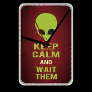 Grande pendule murale Keep Calm and Wait Alien Rouge