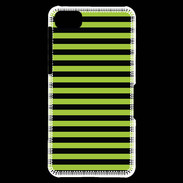 Coque Blackberry Z10 rayures noires et vertes