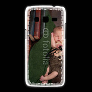 Coque Samsung Galaxy Express2 Bébé dormant sur des livres