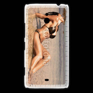 Coque Nokia Lumia 1320 Femme brune en bikini à la plage