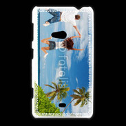 Coque Nokia Lumia 625 Couple sautant devant la mer