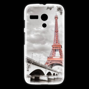 Coque Motorola G Tour Eiffel rouge sur fond en noir et blanc