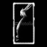 Coque Sony Xpéria Z1 Femme enceinte en noir et blanc
