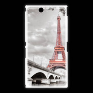 Coque Sony Xpéria Z Ultra Tour Eiffel rouge sur fond en noir et blanc